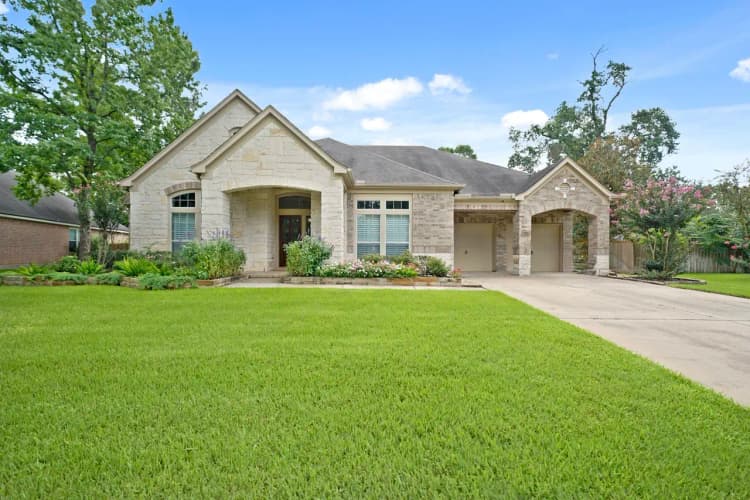 13023 Far Point Manor Ct, Cypress, TX 77429